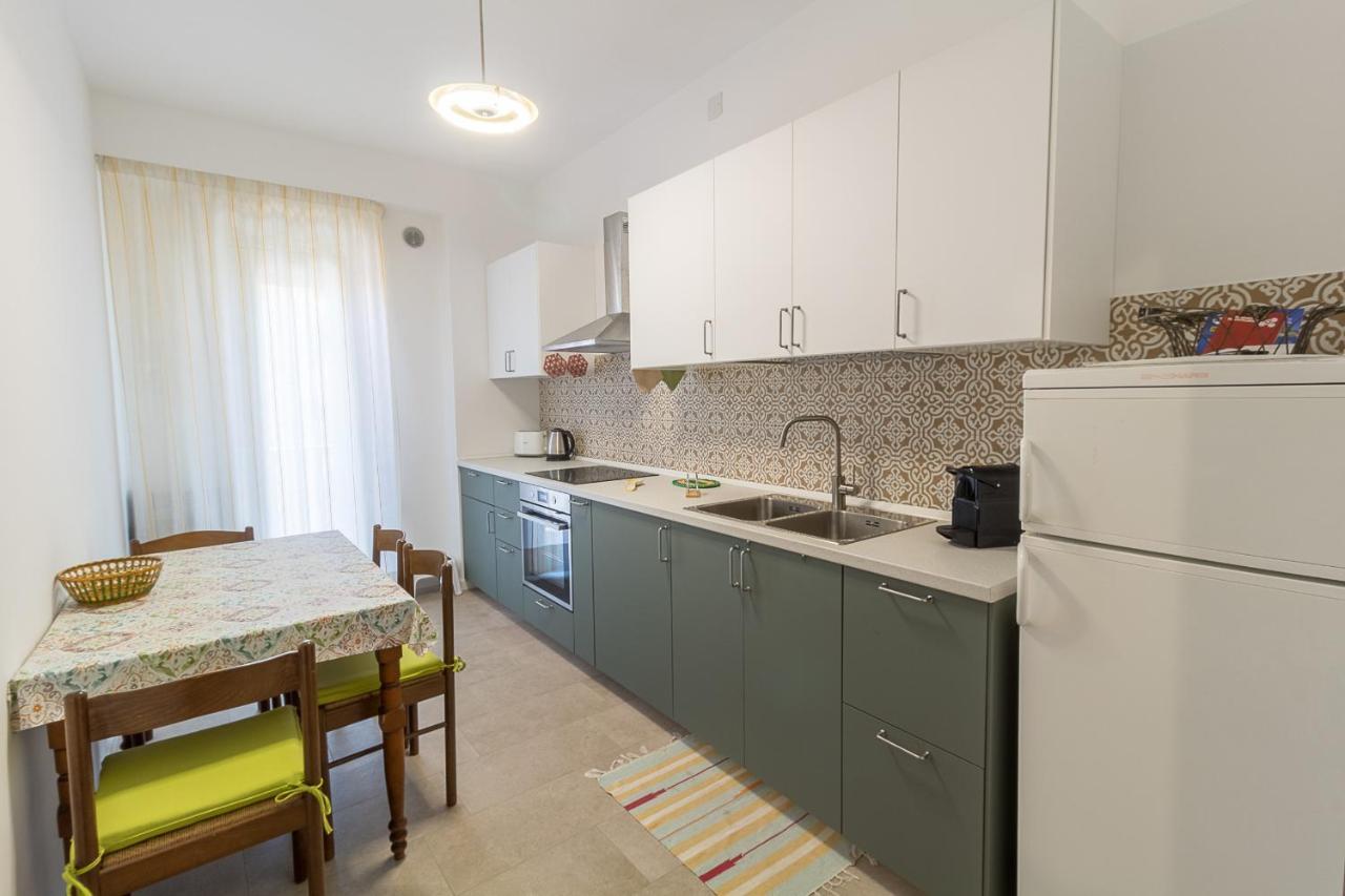 Casa Rosaria Apartment Cefalu Bagian luar foto